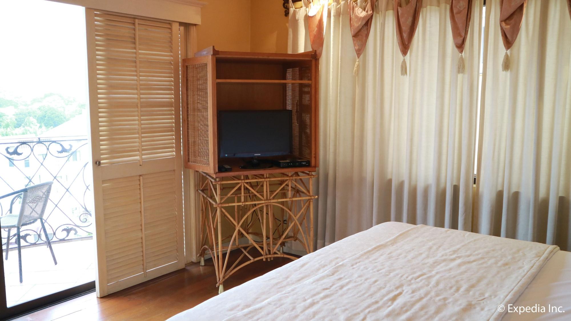 Sophia Suites Residence Hotel Cebu Esterno foto