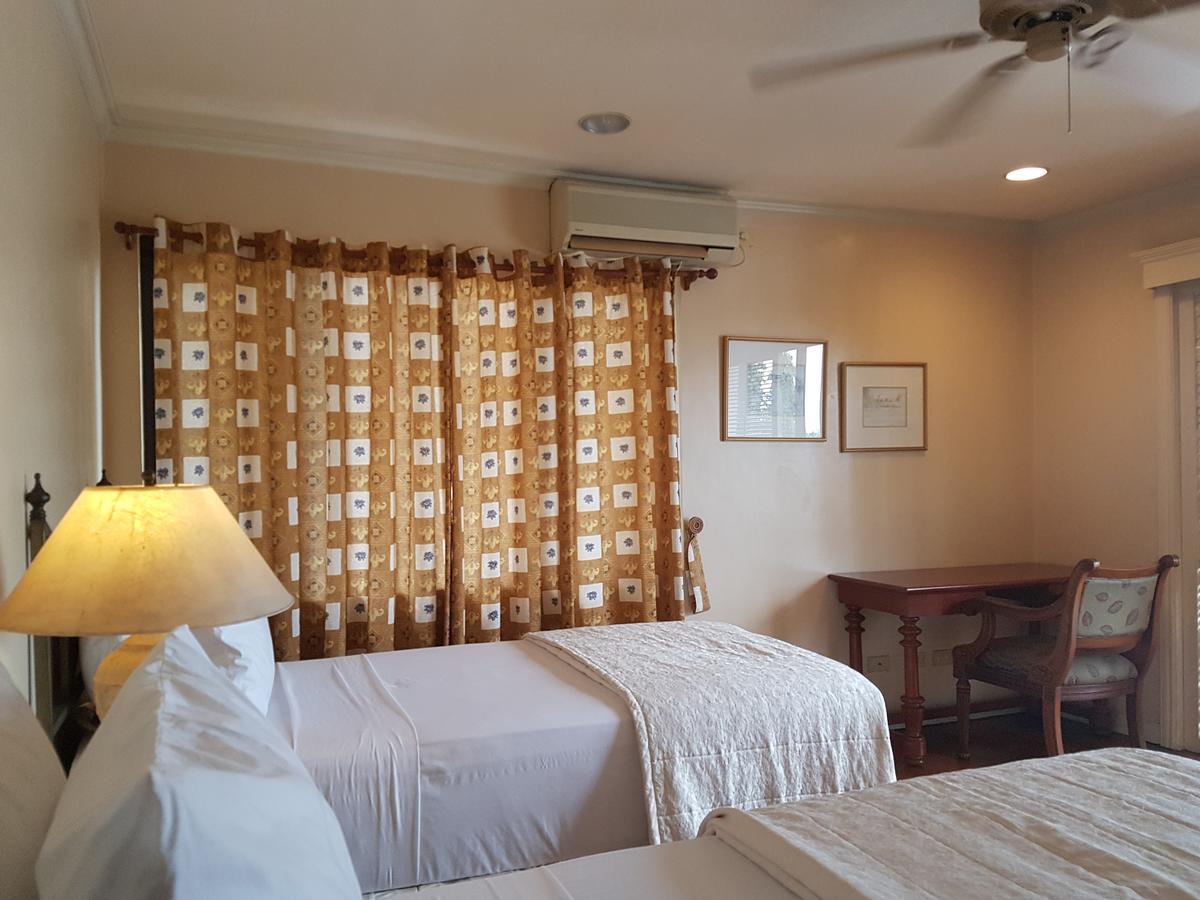 Sophia Suites Residence Hotel Cebu Esterno foto